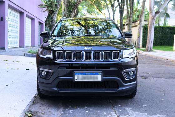 JEEP COMPASS 2.0 16V FLEX SPORT AUTOMÁTICO JEEP COMPASS 2.0 16V FLEX SPORT AUTOMÁTICO